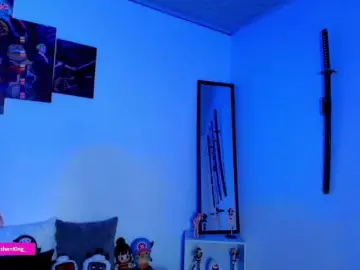 Nicorobin  live sex cam