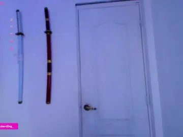 Nicorobin  live sex cam