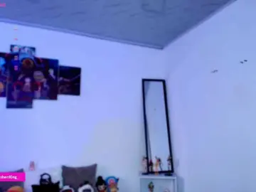 Nicorobin  live sex cam