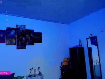 Nicorobin  live sex cam