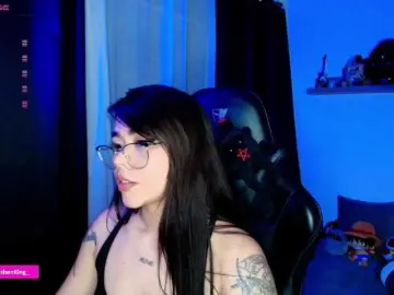 Nicorobin  live sex cam