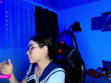 Nicorobin  live sex cam