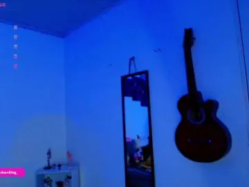 Nicorobin  live sex cam