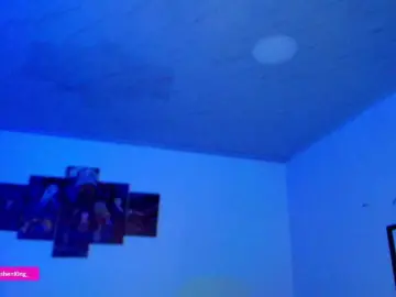 Nicorobin  live sex cam