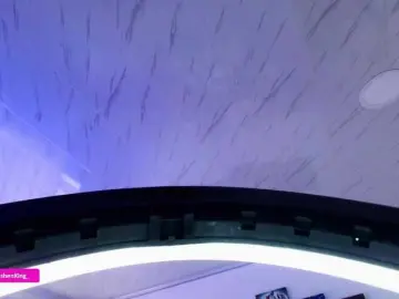 Nicorobin  live sex cam