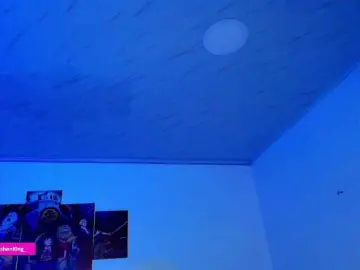 Nicorobin  live sex cam