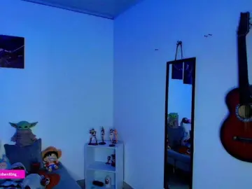 Nicorobin  live sex cam