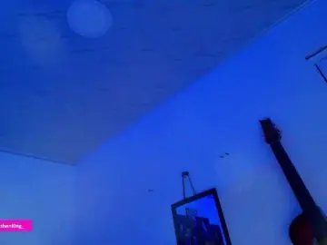 Nicorobin  live sex cam