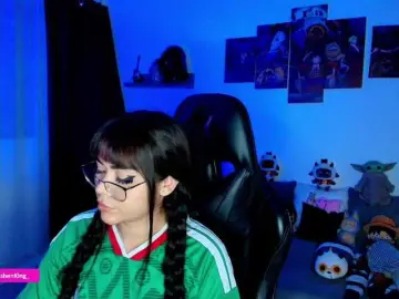 Nicorobin  live sex cam