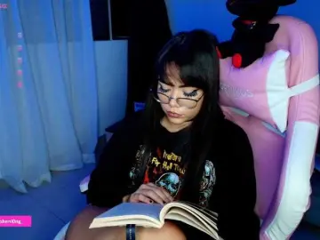 Nicorobin  live sex cam