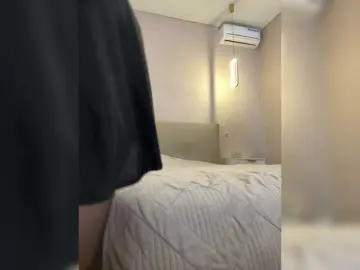 SilkElement  live sex cam