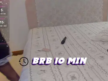 SlowlyLolly44  live sex cam