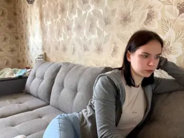 BrittJones  live sex cam