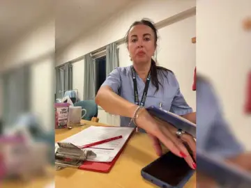 Lename  live sex cam