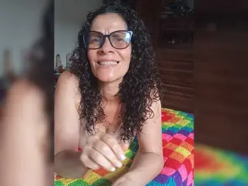 Linamilf70  live sex cam