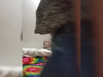 Linamilf70  live sex cam