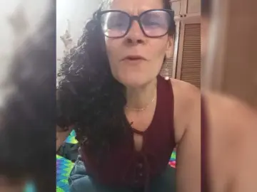 Linamilf70  live sex cam