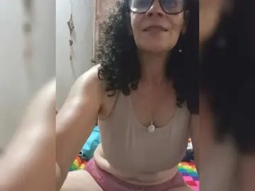 Linamilf70  live sex cam