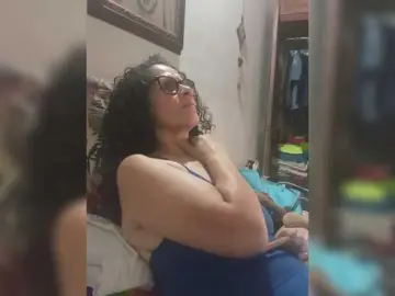 Linamilf70  live sex cam