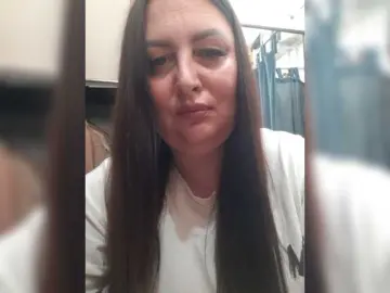 OlgaSaphire  live sex cam
