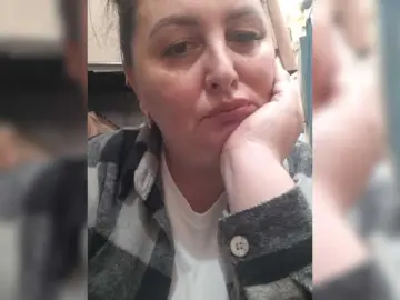 OlgaSaphire  live sex cam
