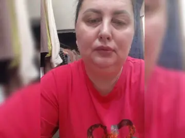 OlgaSaphire  live sex cam