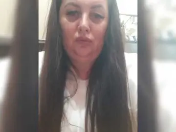OlgaSaphire  live sex cam