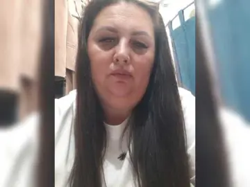 OlgaSaphire  live sex cam