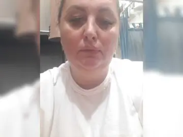 OlgaSaphire  live sex cam