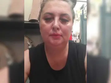 OlgaSaphire  live sex cam