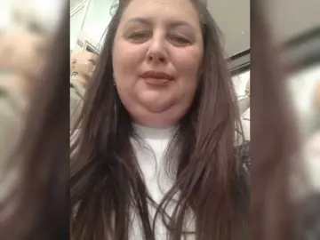 OlgaSaphire  live sex cam
