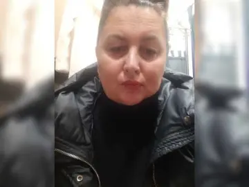 OlgaSaphire  live sex cam