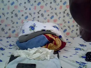 Queen3slim  live sex cam