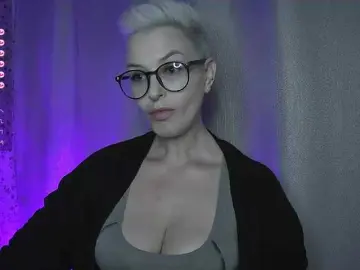 AlikBlack  live sex cam