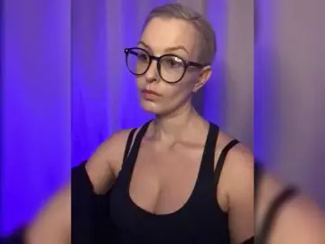 AlikBlack  live sex cam