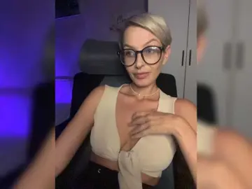 AlikBlack  live sex cam