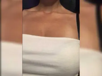 AlikBlack  live sex cam