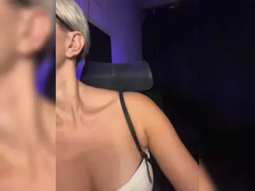 AlikBlack  live sex cam