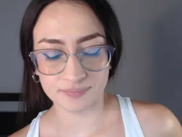 AndraCyrus  live sex cam