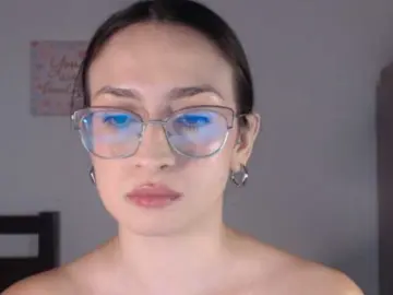 AndraCyrus  live sex cam