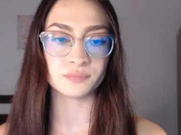 AndraCyrus  live sex cam