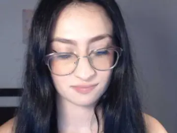AndraCyrus  live sex cam