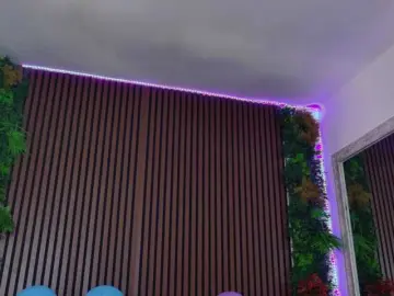 EvaThornX  live sex cam