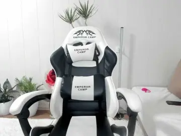 Kiza9  live sex cam