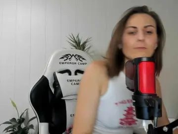 Kiza9  live sex cam