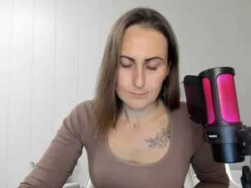Kiza9  live sex cam