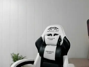 Kiza9  live sex cam