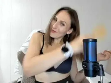 Kiza9  live sex cam