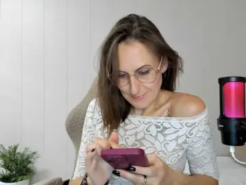 Kiza9  live sex cam