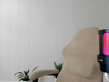 Kiza9  live sex cam